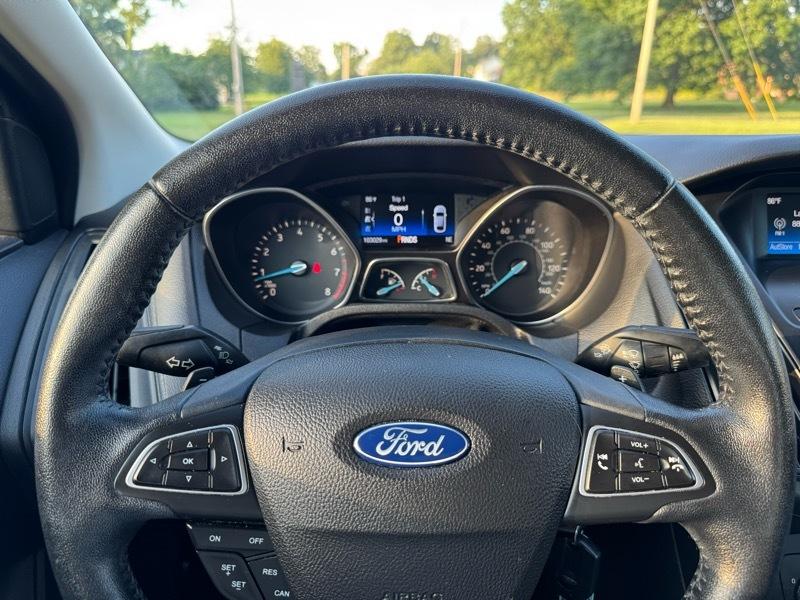 Ford Focus SE Sedan 2015