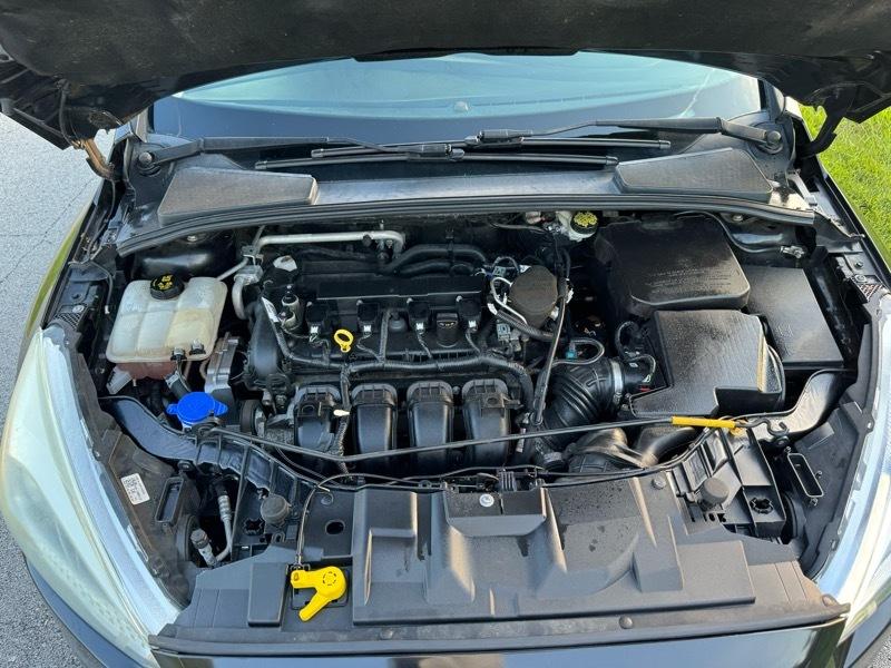 Ford Focus SE Sedan 2015