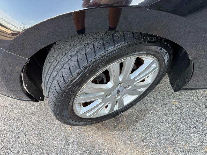 Ford Focus SEL Sedan 2010