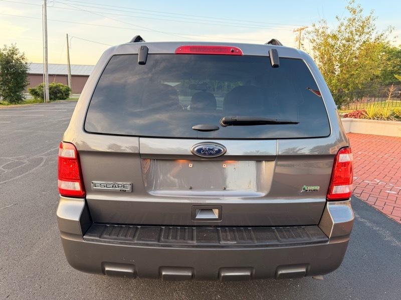 Ford Escape XLT 4WD 2011