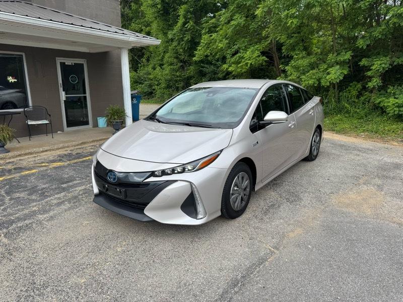 Toyota Prius Prime Plus 2018