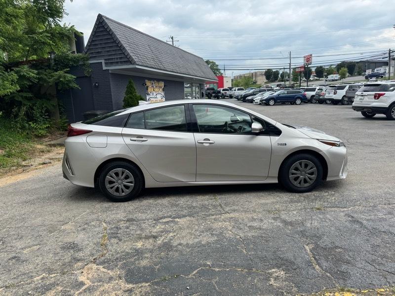 Toyota Prius Prime Plus 2018