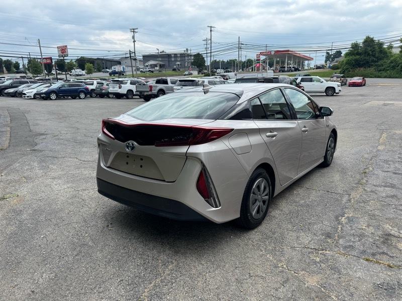 Toyota Prius Prime Plus 2018