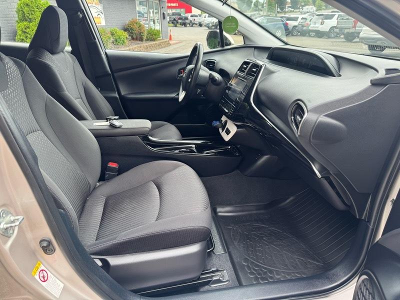 Toyota Prius Prime Plus 2018