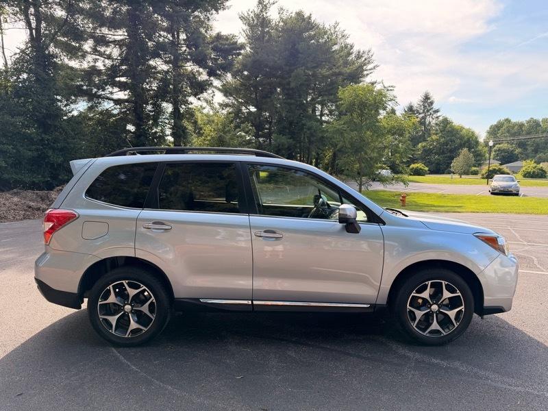 Subaru Forester 2.0XT Touring 2015