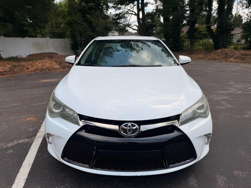 Toyota Camry SE 2016