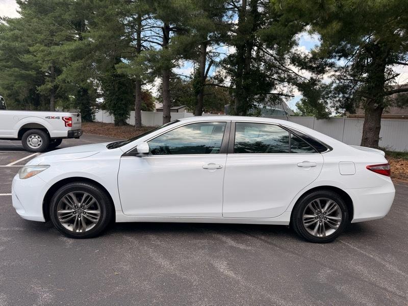 Toyota Camry SE 2016