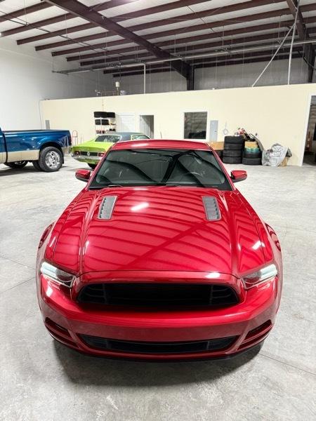 Ford Mustang GT Premium 2D Coupe 2013
