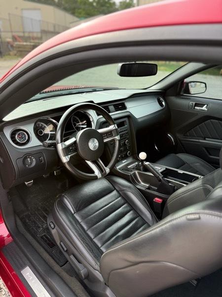 Ford Mustang GT Premium 2D Coupe 2013