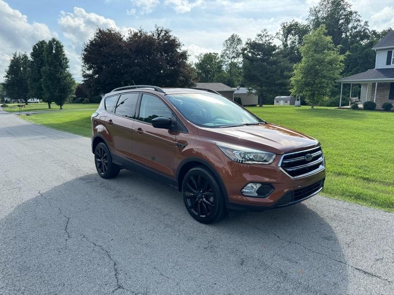 Ford Escape SE FWD 2017