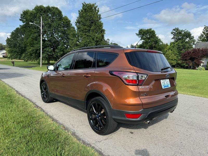 Ford Escape SE FWD 2017