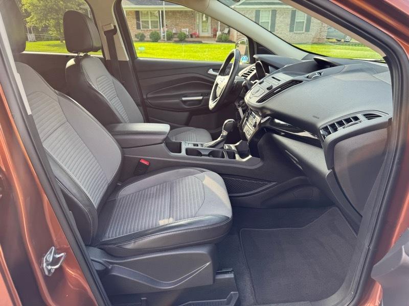 Ford Escape SE FWD 2017