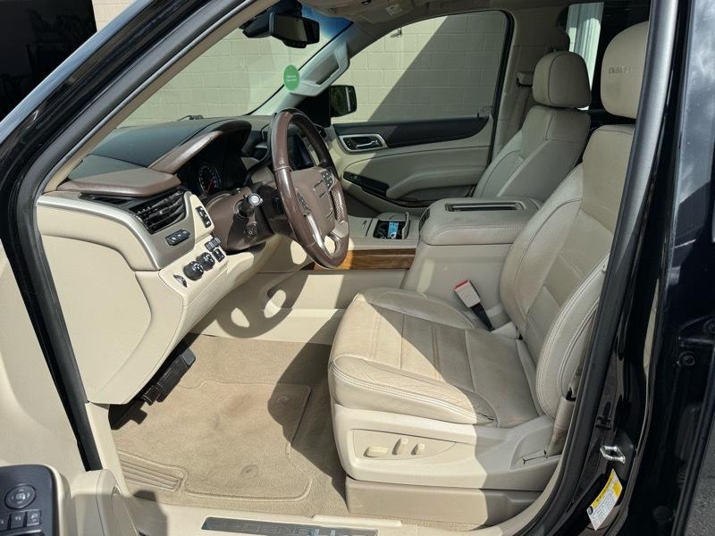GMC Yukon Denali 4WD 2019