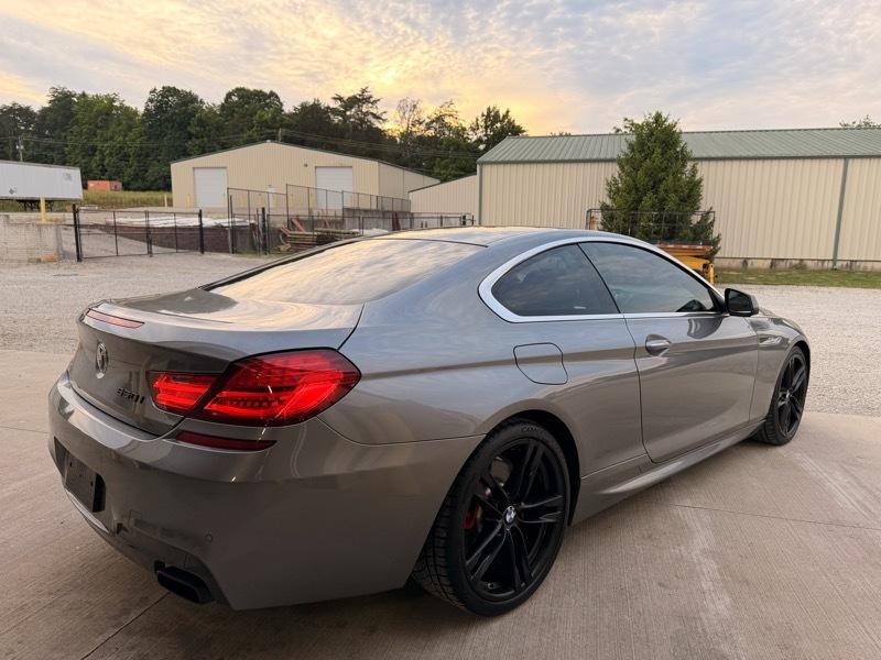 BMW 6-Series 650i Coupe 2012