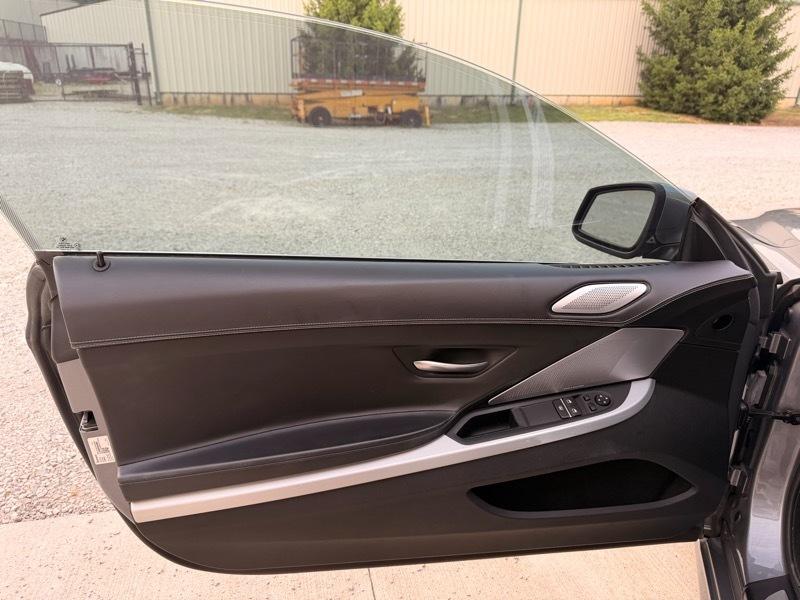 BMW 6-Series 650i Coupe 2012