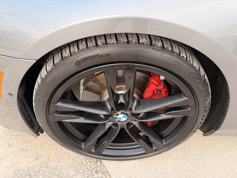 BMW 6-Series 650i Coupe 2012