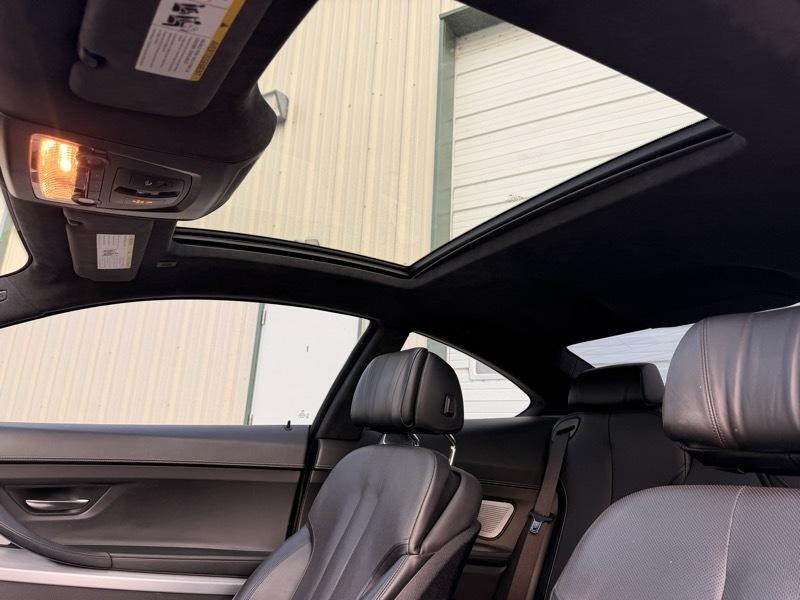 BMW 6-Series 650i Coupe 2012