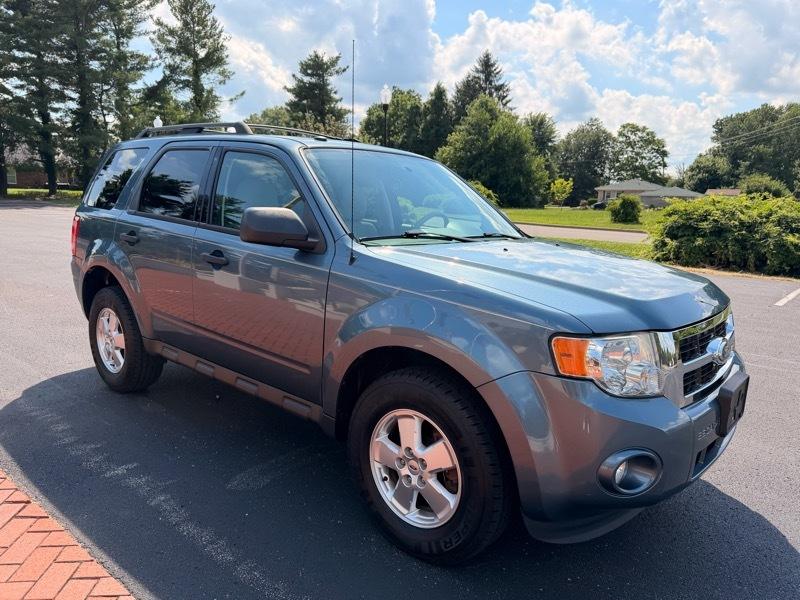 Ford Escape XLT FWD 2011