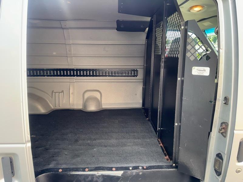 Ford Econoline E-250 2008