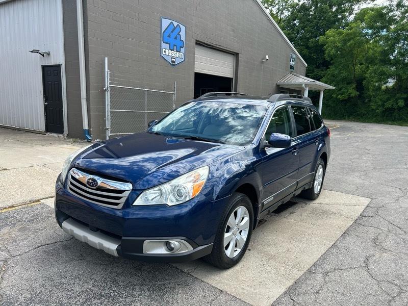 Subaru Outback 2.5i Limited 2011