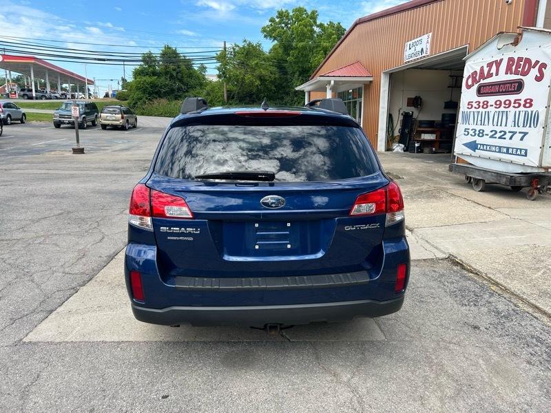 Subaru Outback 2.5i Limited 2011