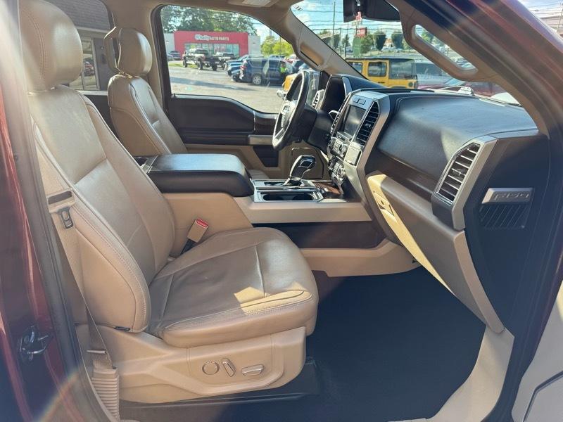 Ford F-150 Lariat SuperCrew 5.5-ft. Bed 4WD 2015