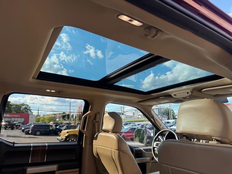 Ford F-150 Lariat SuperCrew 5.5-ft. Bed 4WD 2015