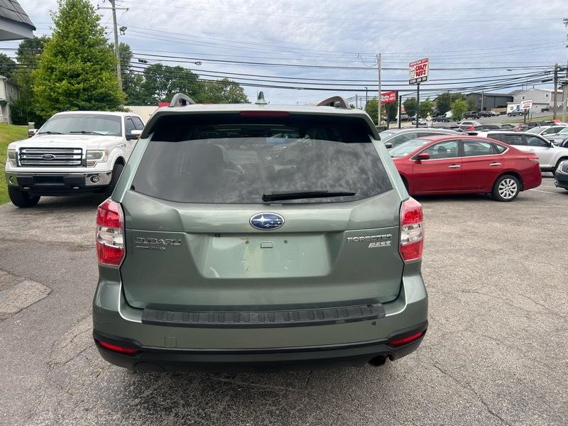 Subaru Forester 2.5i Limited 2016