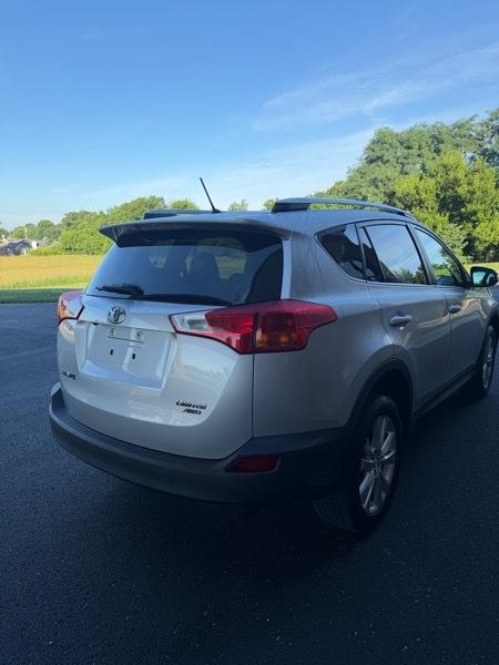 Toyota RAV4 Limited AWD 2013