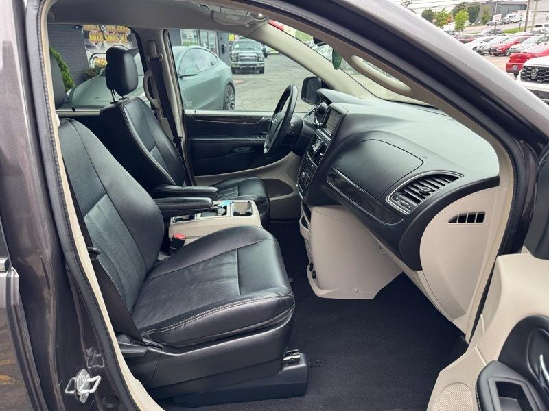 Chrysler Town & Country Touring 2015