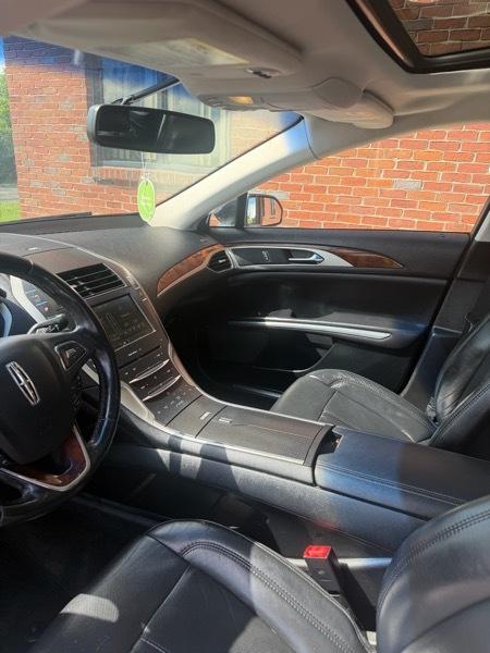 Lincoln MKZ Hybrid Sedan 2016