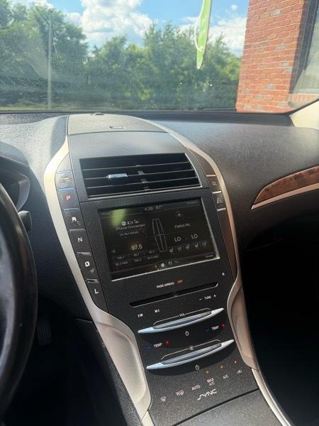 Lincoln MKZ Hybrid Sedan 2016