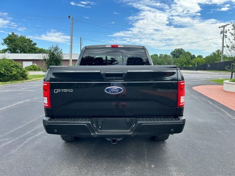 Ford F-150 XLT SuperCrew 5.5-ft. Bed 4WD 2015