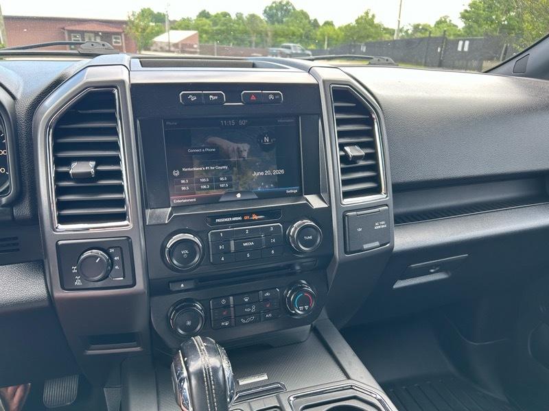 Ford F-150 XLT SuperCrew 5.5-ft. Bed 4WD 2015
