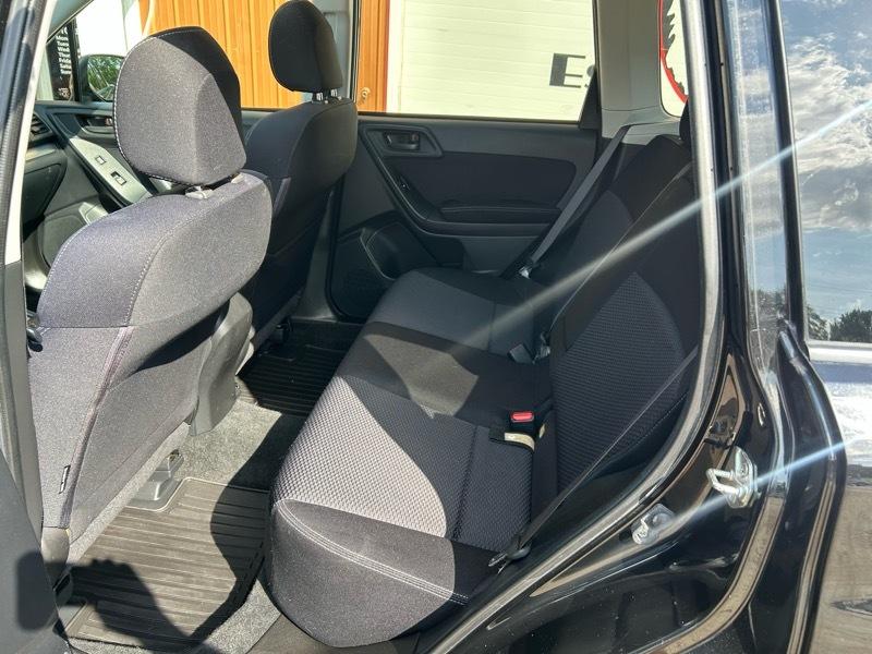 Subaru Forester 2.5i Premium 2015