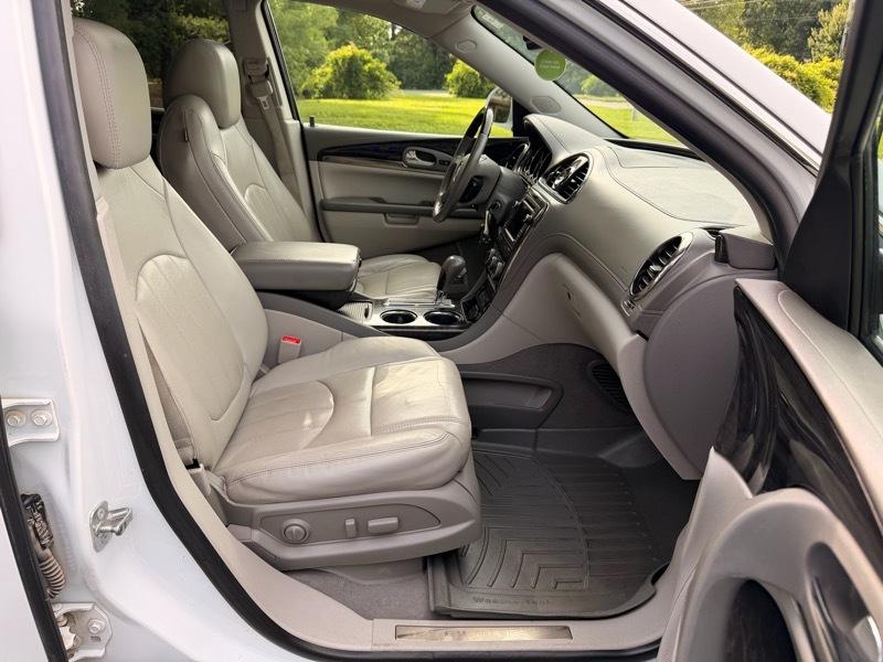Buick Enclave Leather FWD 2016
