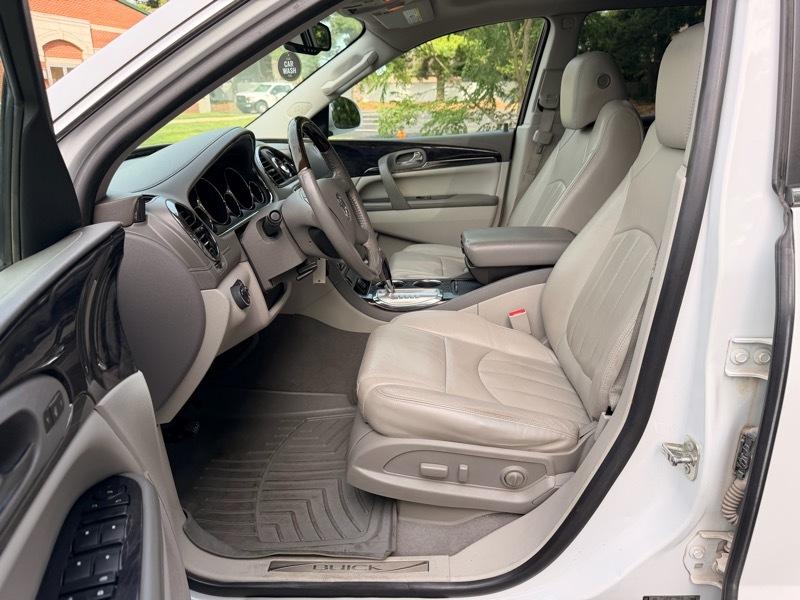 Buick Enclave Leather FWD 2016