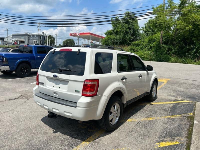 Ford Escape XLT 4WD 2010