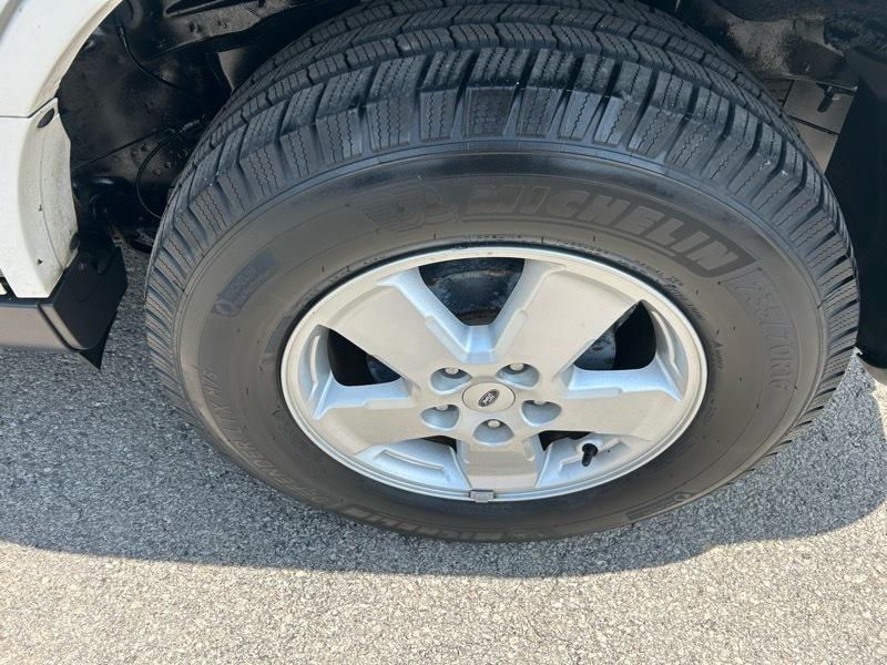 Ford Escape XLT 4WD 2010