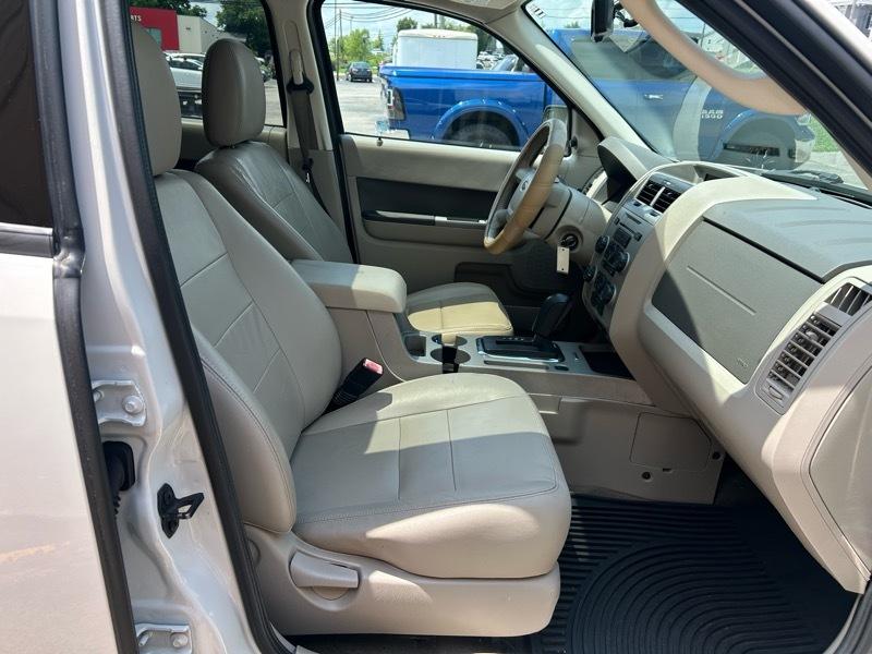 Ford Escape XLT 4WD 2010
