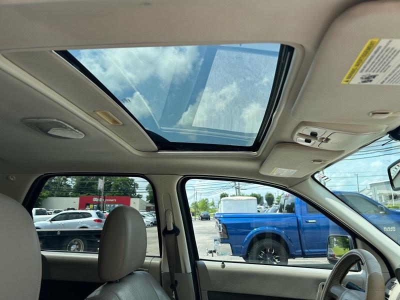 Ford Escape XLT 4WD 2010