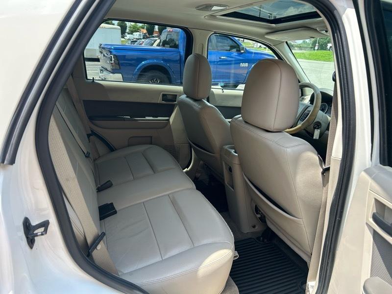 Ford Escape XLT 4WD 2010