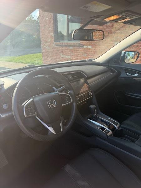 Honda Civic EX Sedan CVT 2018