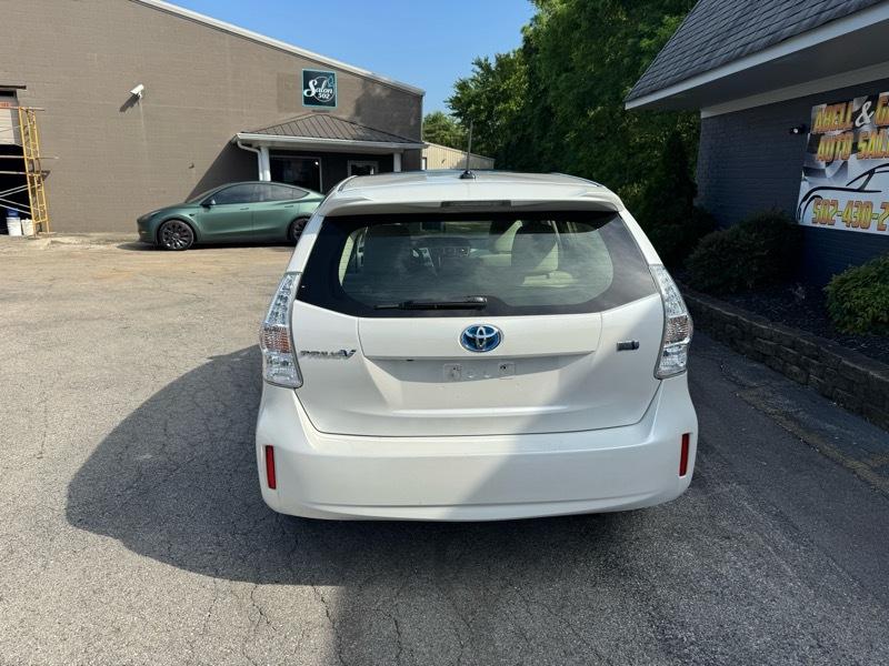 Toyota Prius V Two 2012