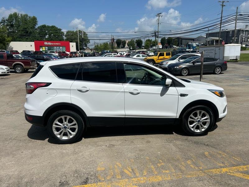 Ford Escape SE FWD 2017