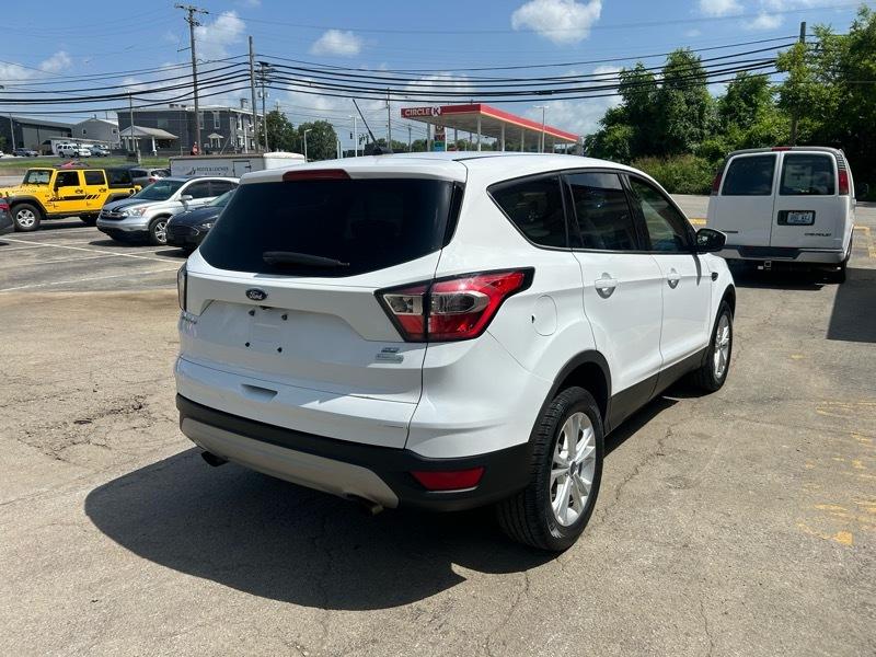 Ford Escape SE FWD 2017