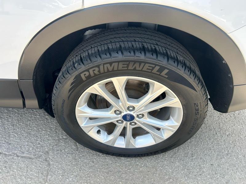 Ford Escape SE FWD 2017