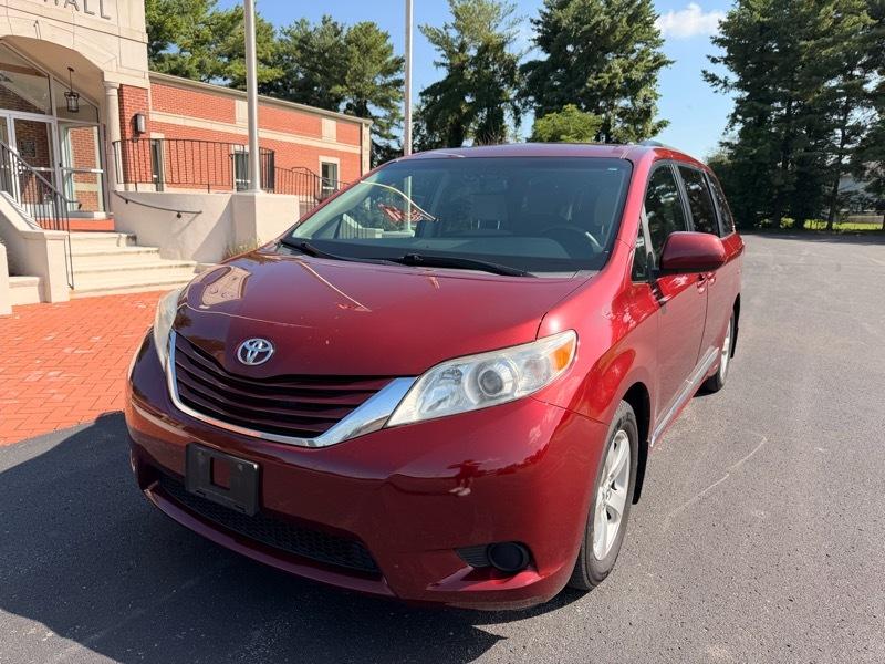 Toyota Sienna  2015