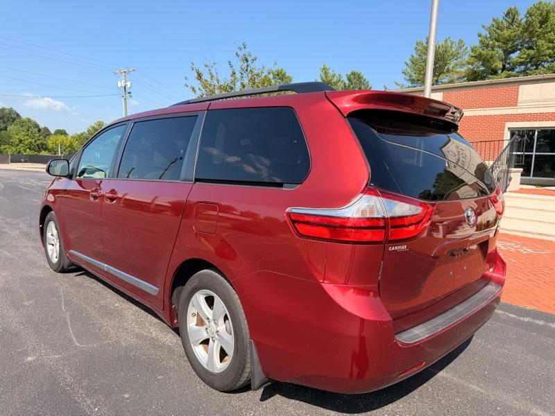 Toyota Sienna  2015