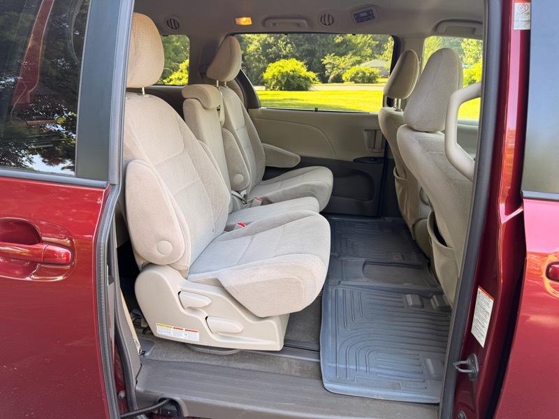 Toyota Sienna  2015
